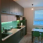 דירה Z Widokiem, Wygodny Z Sypialnia, Kuchnia I Salonem, 47m2, Bezplatny Garaz