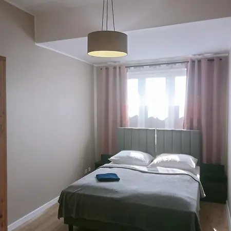 Z Widokiem, Wygodny Z Sypialnia, Kuchnia I Salonem, 47m2, Bezplatny Garaz Βρότσλαβ