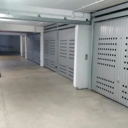 Z Widokiem, Wygodny Z Sypialnia, Kuchnia I Salonem, 47m2, Bezplatny Garaz דירה